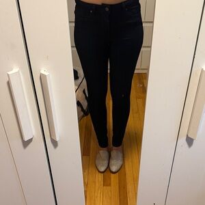 PAIGE Women's Classic dark wash Skinny Jeans